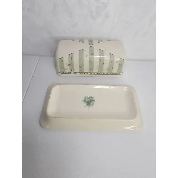 Pfaltzgraff Portfolio Naturewood 2Pc Covered Butter Dish: Birdhouse USA - Picture 3 of 14